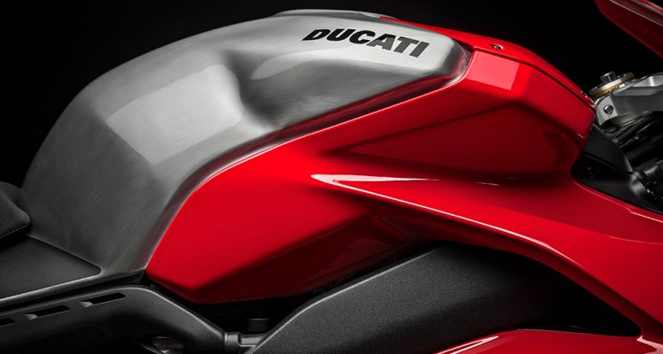 Grupa VW na pewno wydzieli markę Ducati, ale czy sprzeda